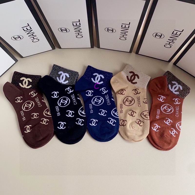 Chanel socks (7)